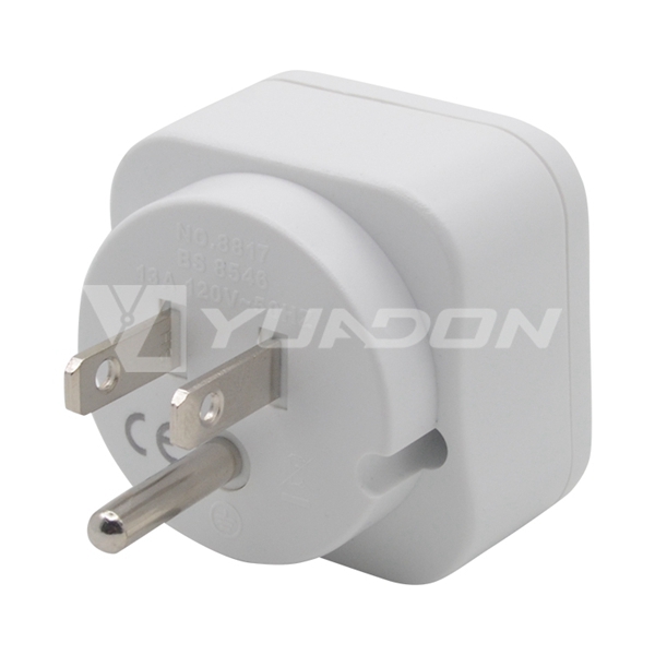 UK to American plug Travel adapter